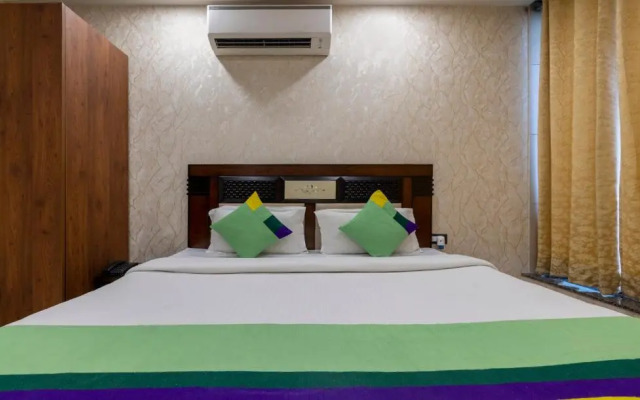 OYO Capitol O Mvm Residency