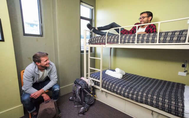 YHA Melbourne Central