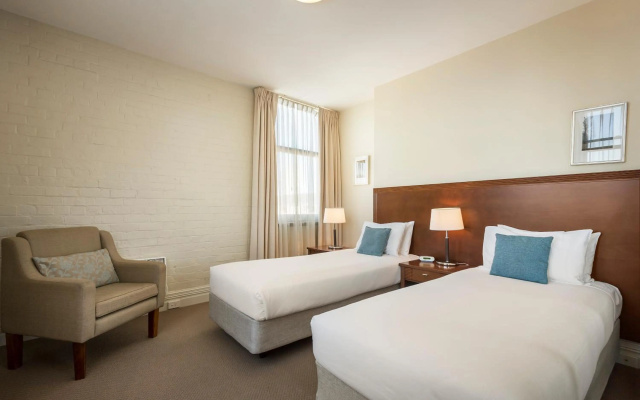 Launceston Central Apartment Hotel