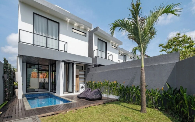 Private Villa Ayra 8F 10min MelastiBeach