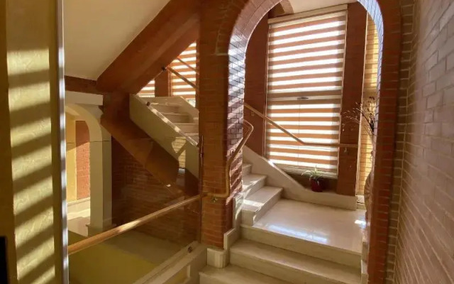 The Red Bricks Hotel