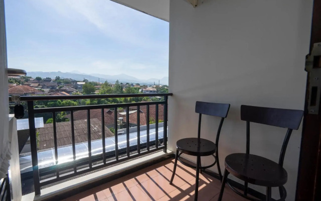 Dago's Hill Hotel
