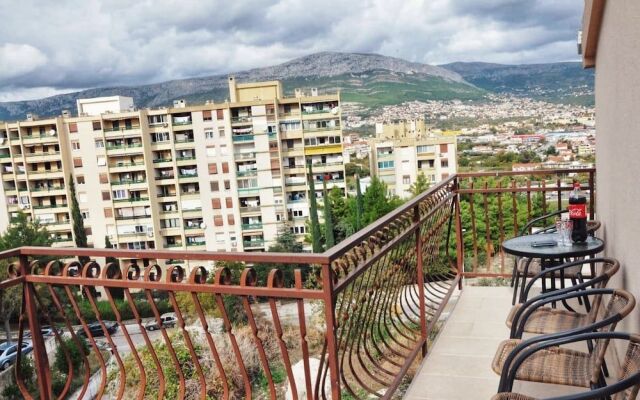 Apartment Doni