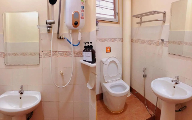 101 Sky Mirror Homestay