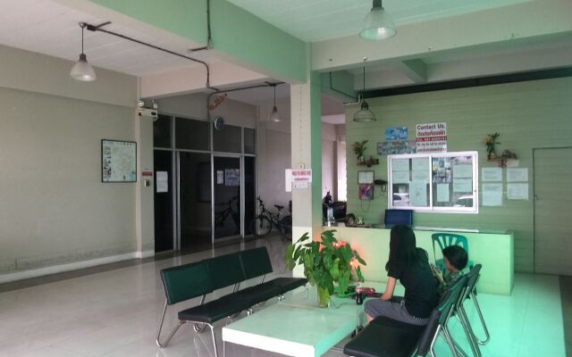 Ekkamon Mansion