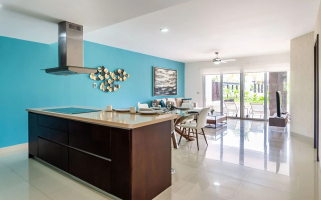 Z Casa Gardenia 2 Bedroom Condo by Redawning