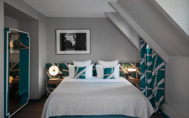 Hotel Louvre Piemont