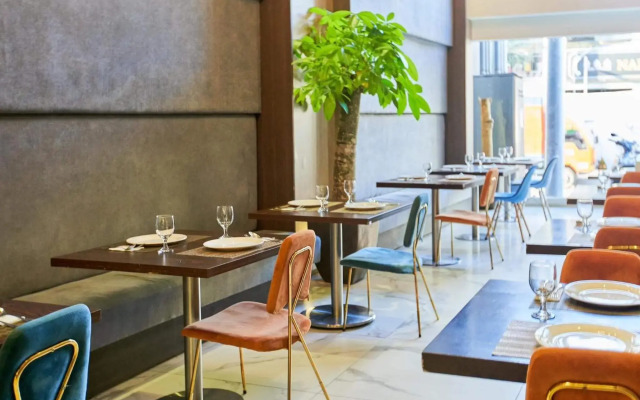 Ramada Encore Makati
