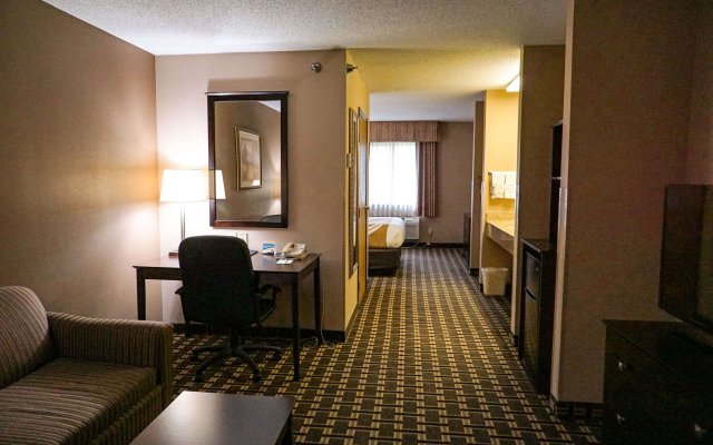 Quality Inn & Suites Watertown