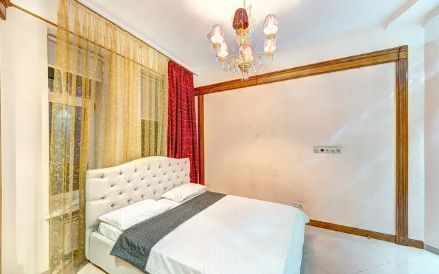 Apartment near Kiev 4 km Vishneve