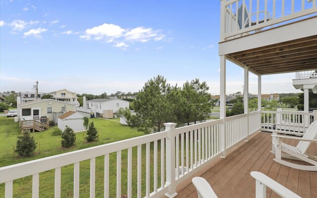 220 Oceanview Parkway by Long & Foster