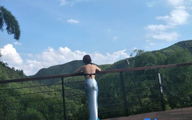 West Time Hot Spring Hostel
