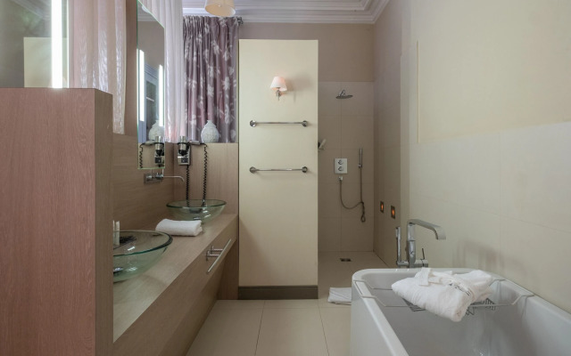 Hôtel Le Paris Singulier