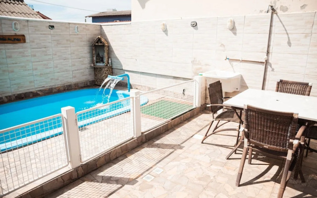 Refúgio na Praia do Campeche com Piscina