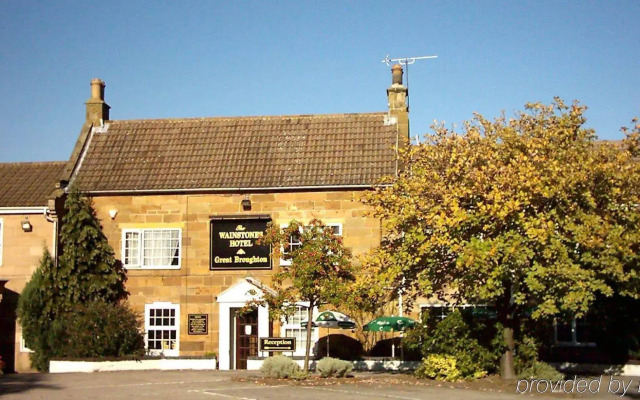 Wainstones Hotel