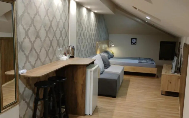 Inbox Apartments