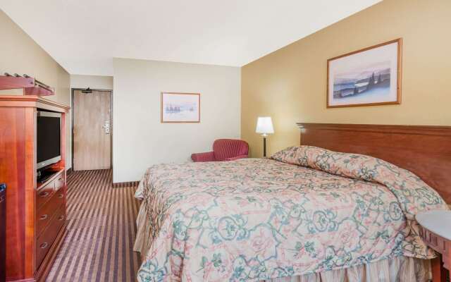 Super 8 by Wyndham La Vale/Cumberland Area