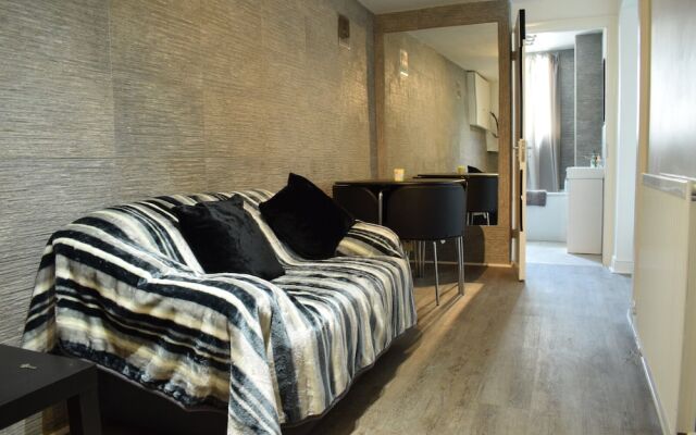 Beautiful 3 Bedroom Flat in Peckham