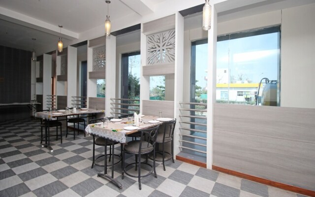Hotel JS Regency