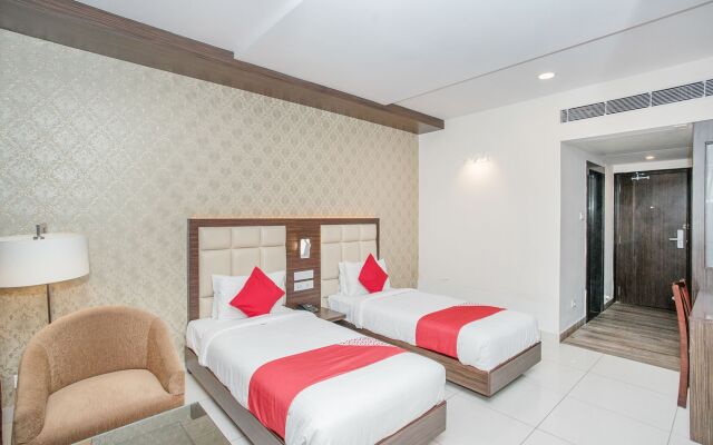 Capital O 6593 West Fort Hotel