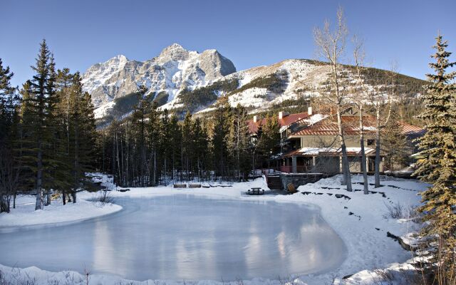 Mount Kidd Manor at Kananaskis