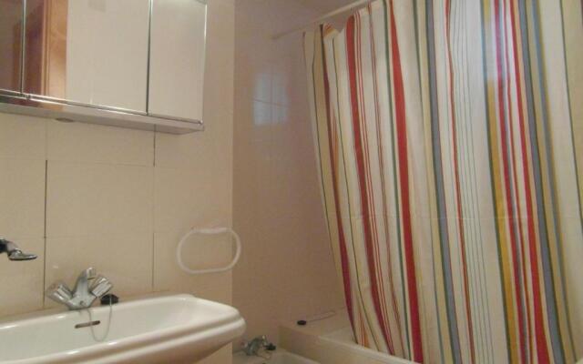 C21 - Edif. Pirineos - Villmor