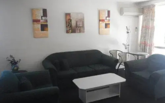 Portsea 16 14 Surf Street