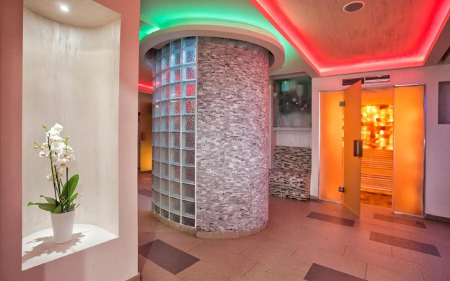 Wellness & Spa Hotel ACD Annex