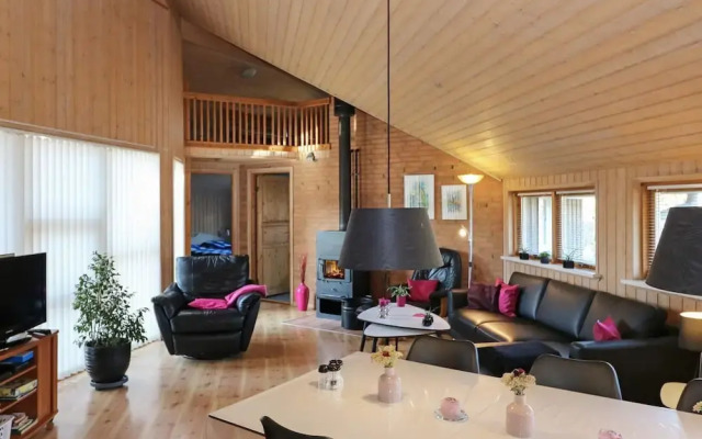 10 Person Holiday Home in Hadsund