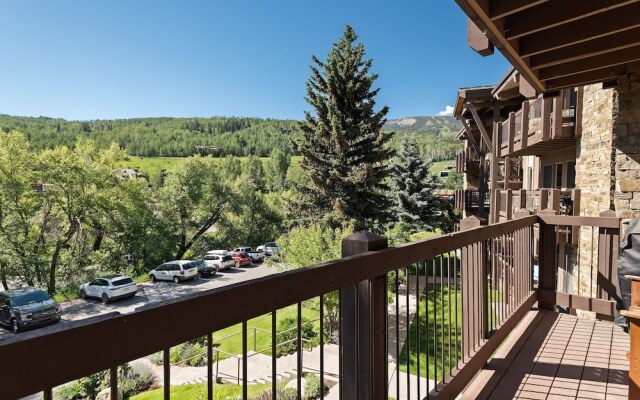 Prime Snowmass Retreat Ski Bridge, Walk to Village - 29C by RedAwning