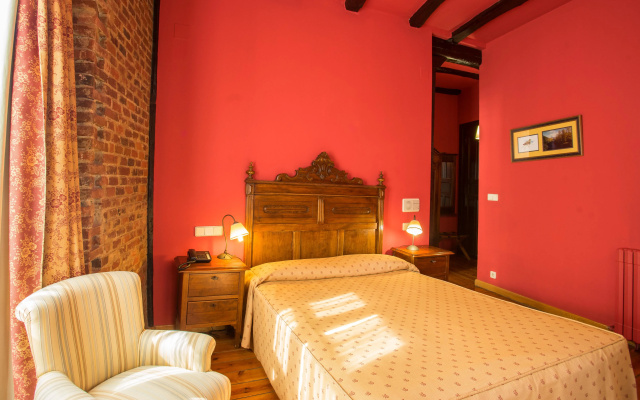 Hotel La Posada Regia