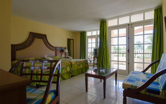 Hotel Los Cactus Adults Only