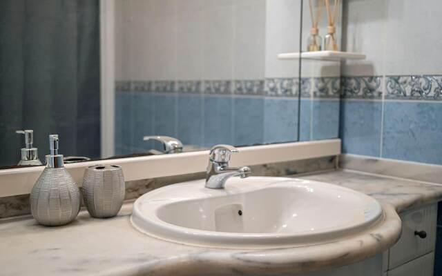 Stunning 3bed Apartment in Belas, Lisbon