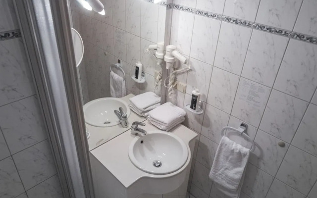 Hotel Altberesinchen
