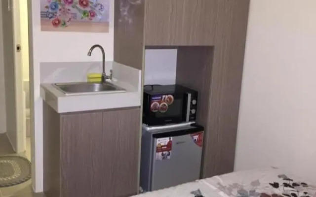 Urban Deca Tower @ Graceysplace Unit 5 Mandaluyong