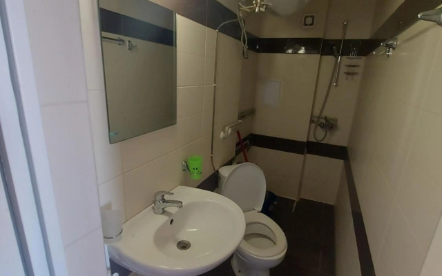 Violet Studio Apartment