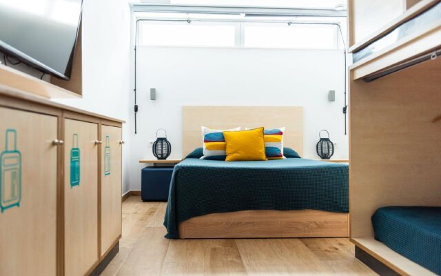 TAKE Hostel Conil