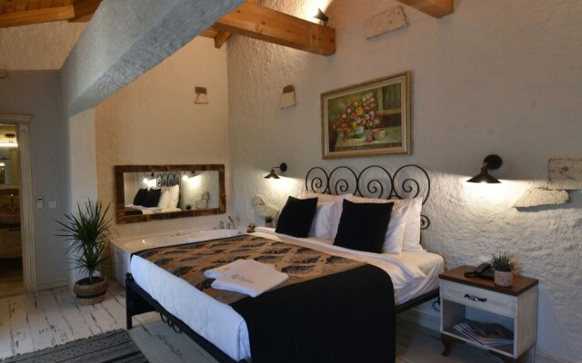 Alacati Aura Plus