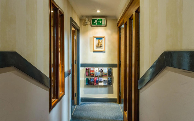 George Oxford Hotel