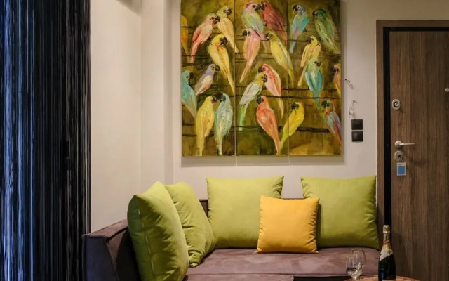 Convenient homm Flat, centre of Glyfada, Metaxa st