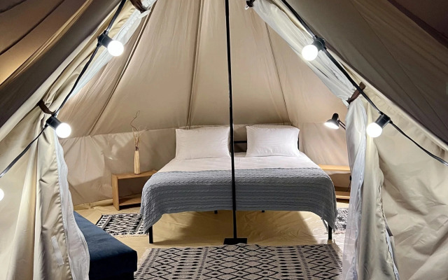 River Glamp (Ривер Глэмп)