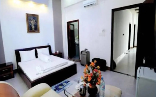 Phuc Hung Hotel 1