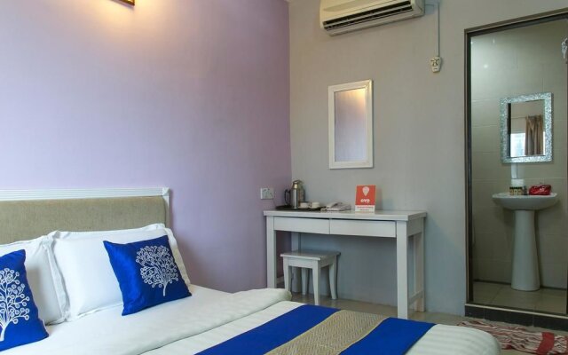 OYO Rooms Bandar Manjalara