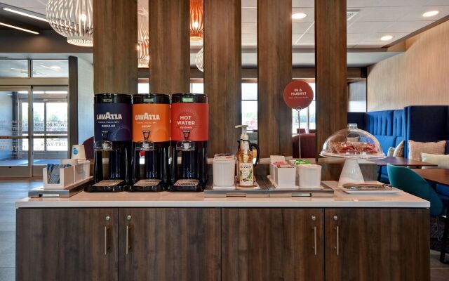 Tru by Hilton Auburn