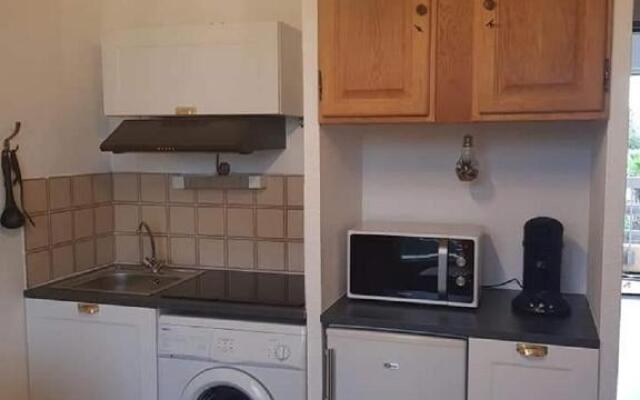 Studio cabine avec place de parking privée