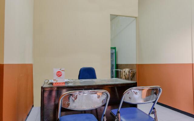 OYO 1342 Uniga Malang Family Residence