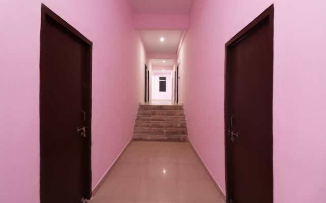 Mohit International By OYO Rooms