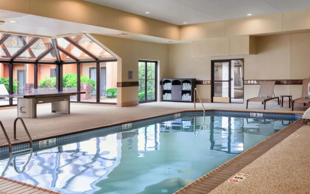 Courtyard by Marriott Mahwah