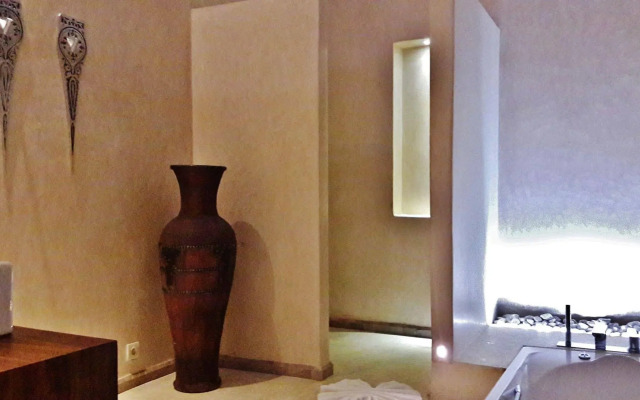 Riad Houma