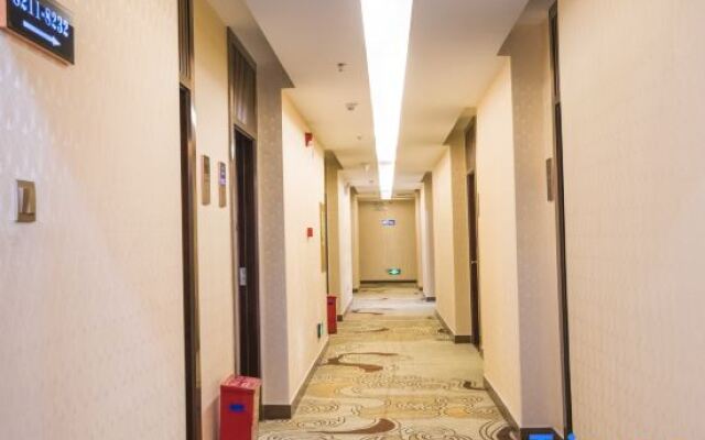 Jiajue Hotel (Shenzhen Shekou Dongjiaotou Subway Station)